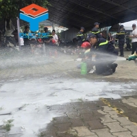 BÌNH CHỮA CHÁY XÁCH TAY ĐA NĂNG - GỐC NƯỚC FICO